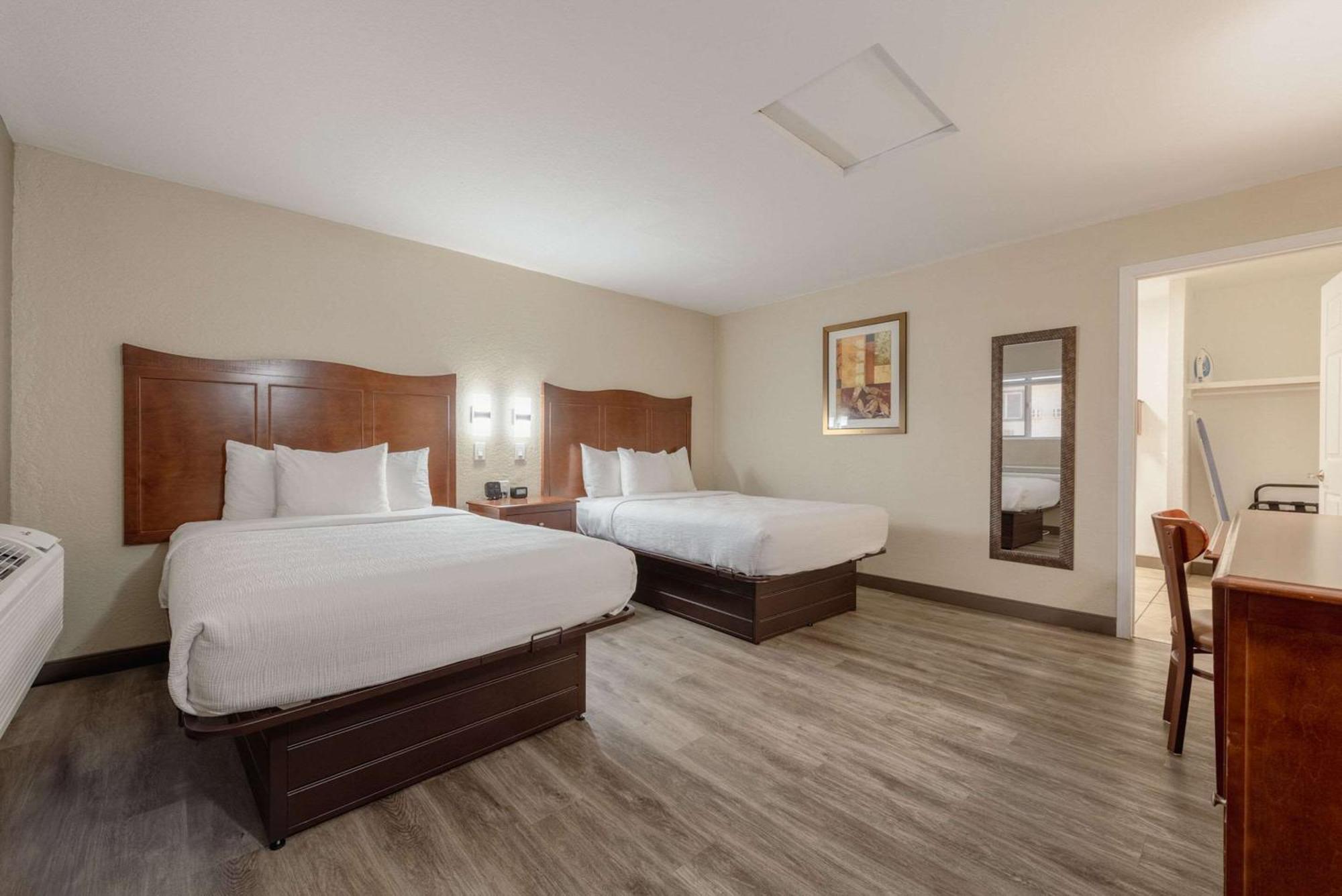 Quality Inn Near Mesa Verde Кортес Экстерьер фото