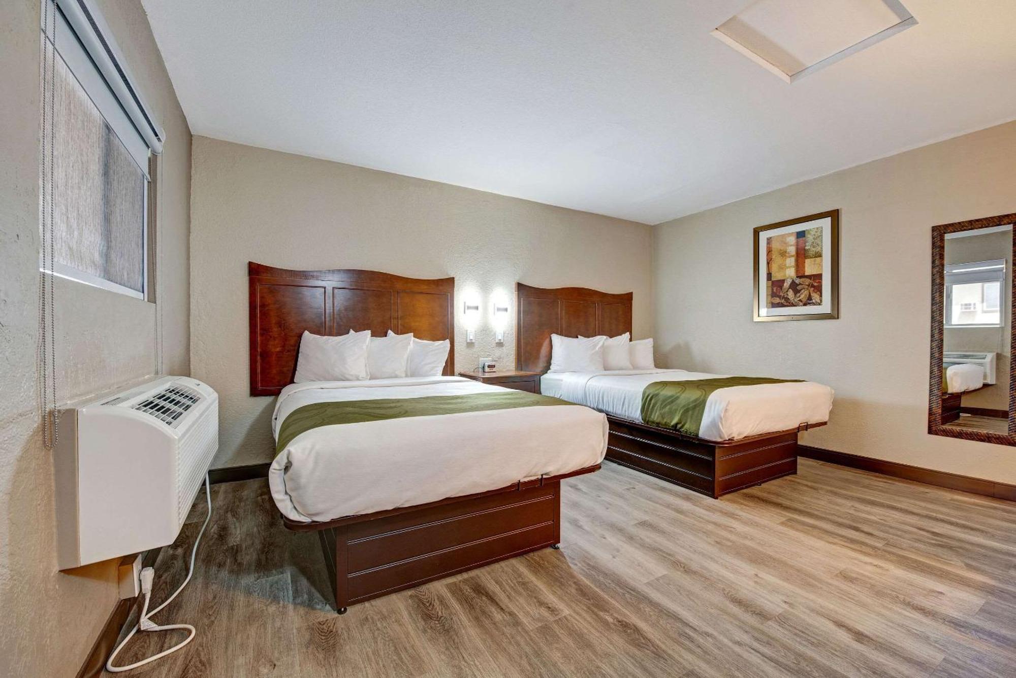 Quality Inn Near Mesa Verde Кортес Экстерьер фото